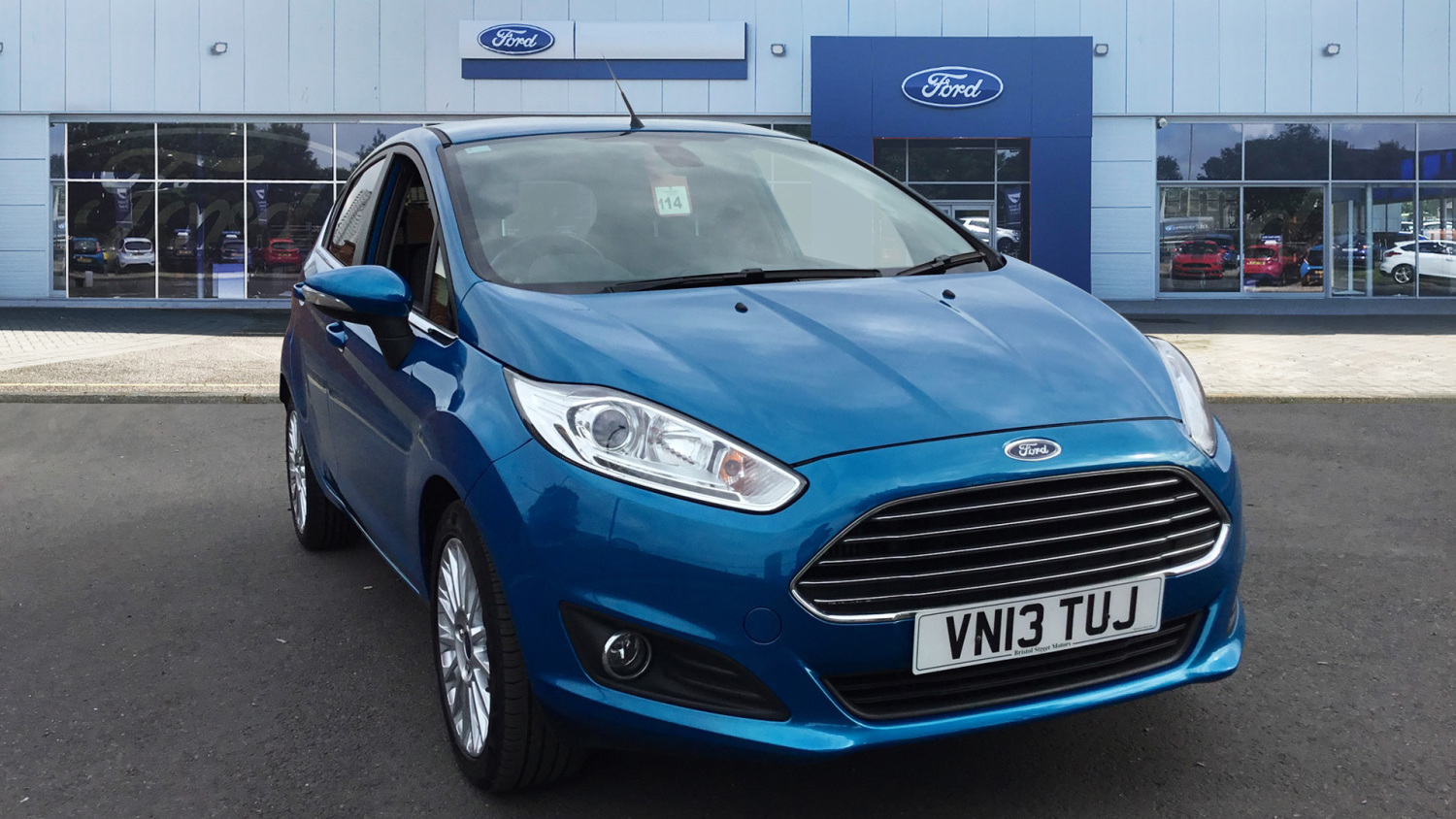 Buy Online Ford Fiesta Ecoboost Titanium Dr Petrol Hatchback